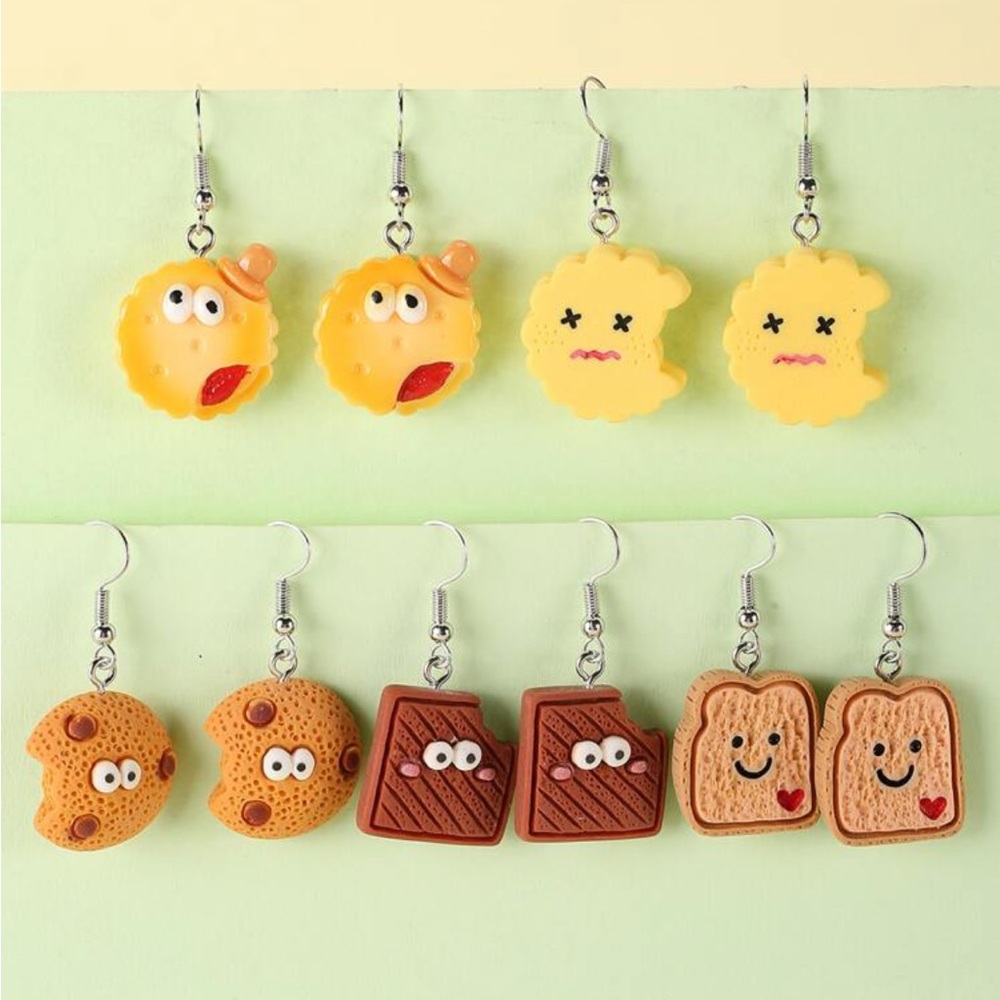 🛍️2/$20 Multipack Snack Cartoon Earrings Set of 5, New